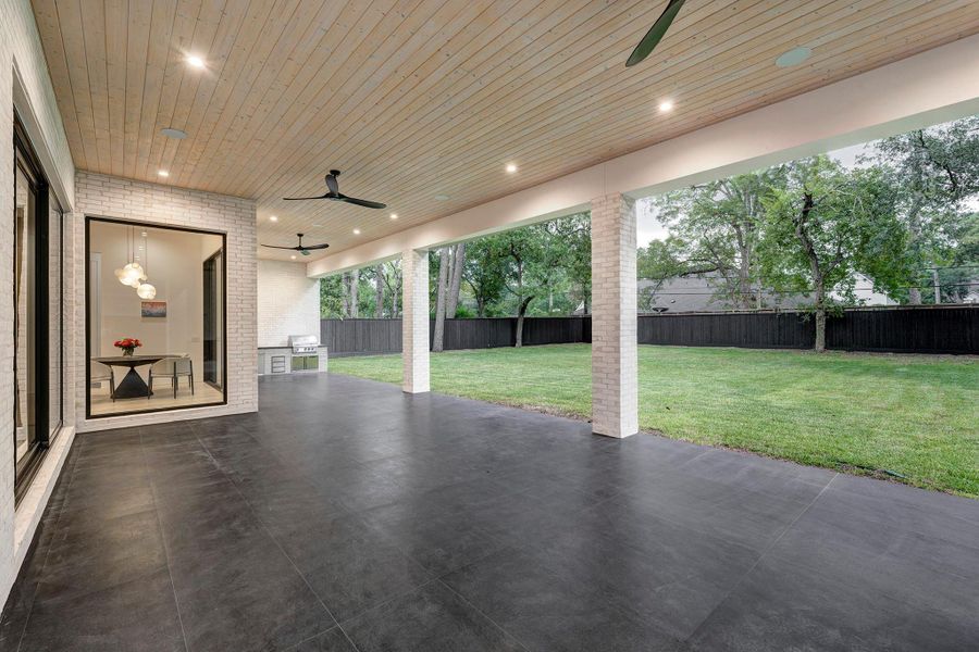Exterior details and patio area of a home in , Houston (Image 27).
