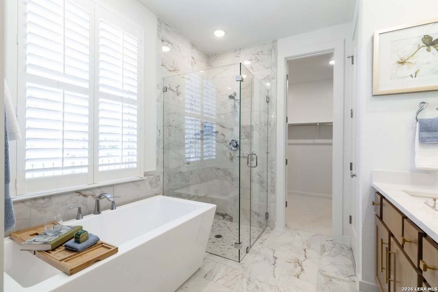 Furnished interior view inside a new home in La Cima, San Marcos (Image 37).