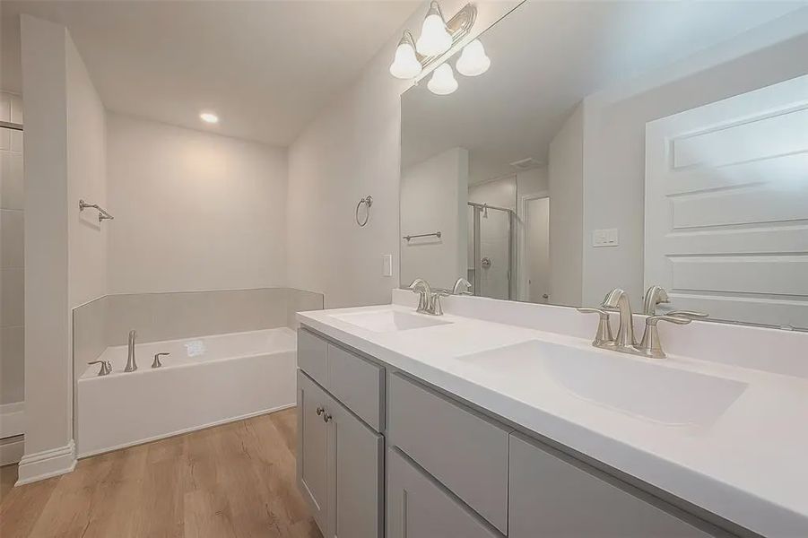 Furnished interior view inside a new home in Bayou Maison, Dickinson (Image 8).