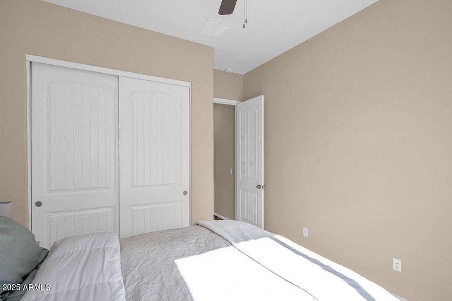 HK5A0687-1280 HK5A0687-1280