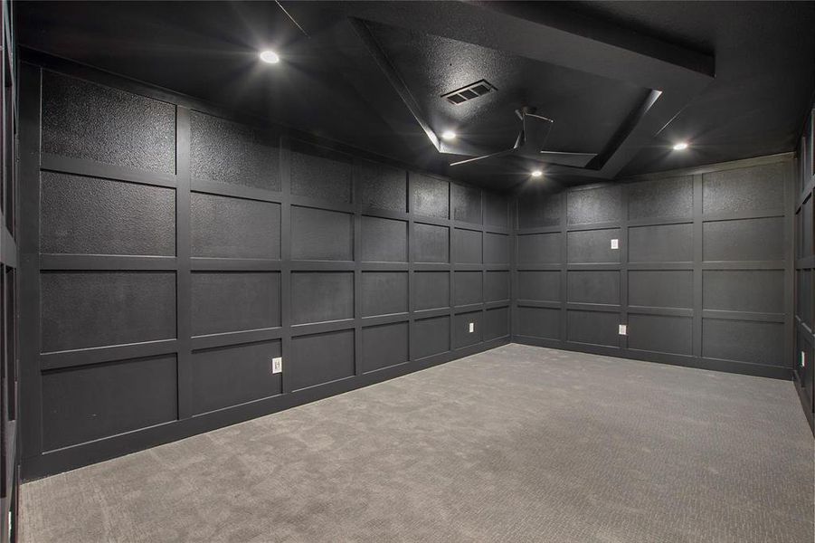 Spacious, unfurnished interior of a new home in , Richardson (Image 25).