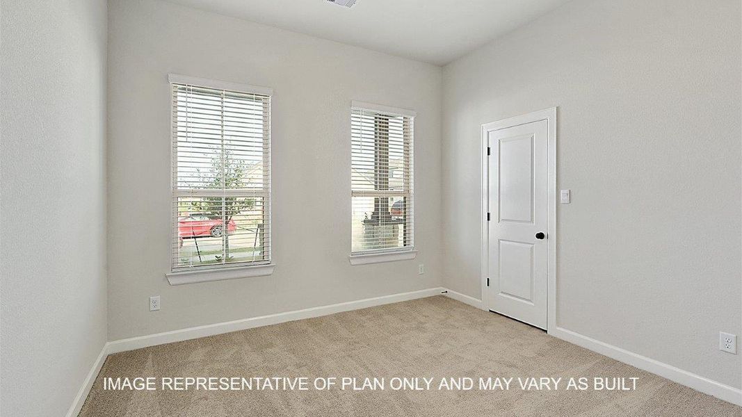 Spacious, unfurnished interior of a new home in Wellborn Settlement, College Station (Image 17).