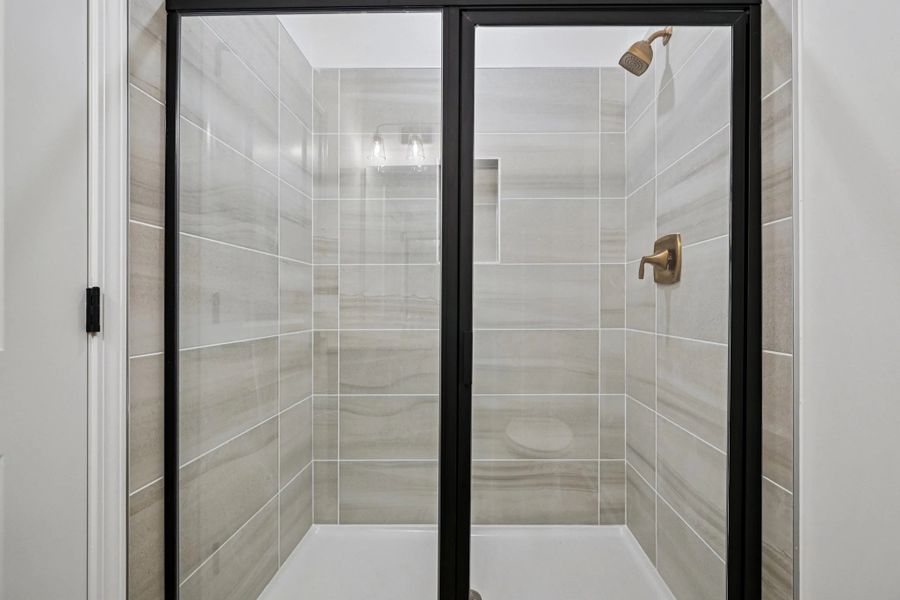 Guest Bath featuring the AW Collection® Sapphire - High-contrast finishes add bold energy. Guest Bath featuring the AW Collection® Sapphire - High-contrast finishes add bold energy.