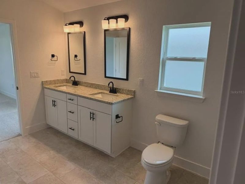 Furnished interior view inside a new home in West Oak, Ocala (Image 5).