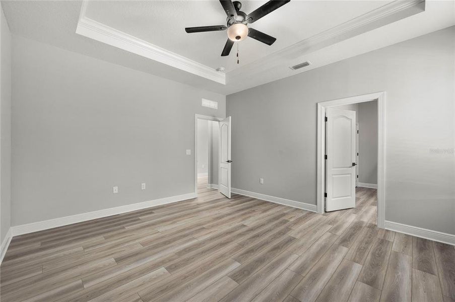 Spacious, unfurnished interior of a new home in Reunion Village, Kissimmee (Image 7). Spacious, unfurnished interior of a new home in Reunion Village, Kissimmee (Image 7).