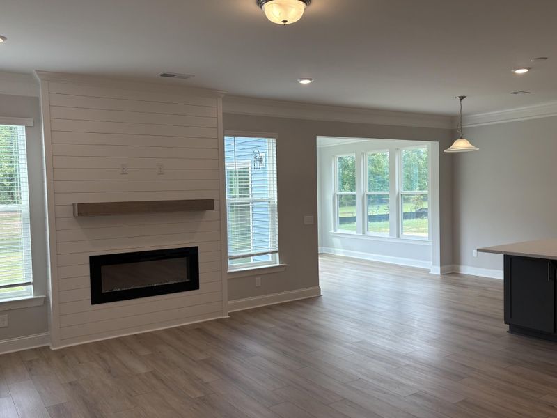 Spacious, unfurnished interior of a new home in Parker's Preserve, Ridgeville (Image 24).