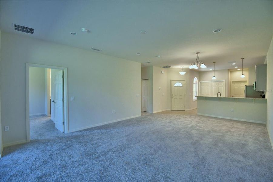 Spacious, unfurnished interior of a new home in , Winter Haven (Image 43).