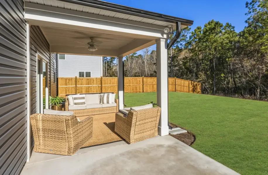 Exterior details and patio area of a home in Sawyer’s Run, Hampstead (Image 3).