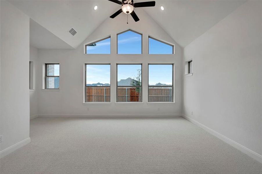 Spacious, unfurnished interior of a new home in Terraces – Estates, Rockwall (Image 15). Spacious, unfurnished interior of a new home in Terraces – Estates, Rockwall (Image 15).
