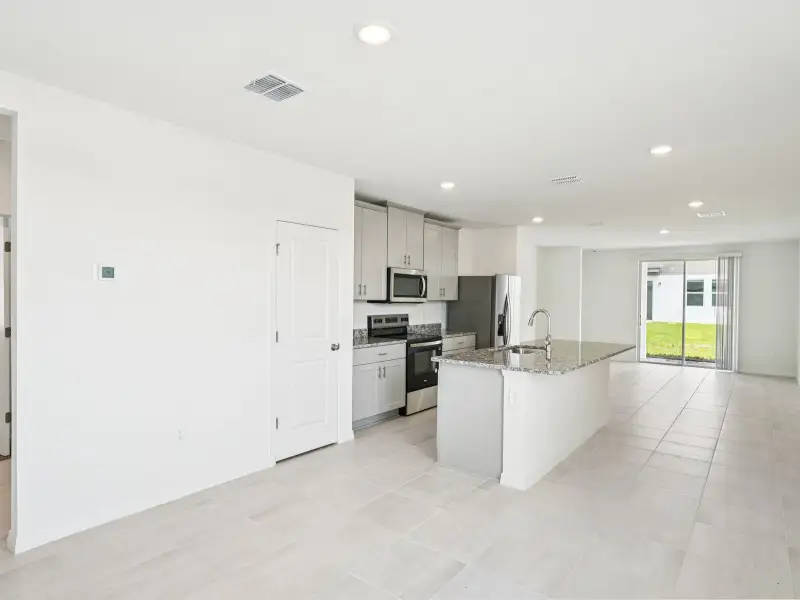 The Everglade floorplan at 903 Donahue Pass.