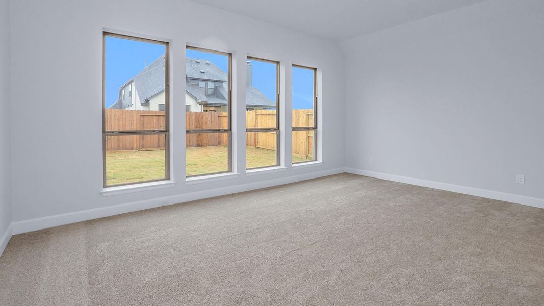 Spacious, unfurnished interior of a new home in Riceland, Mont Belvieu (Image 13).