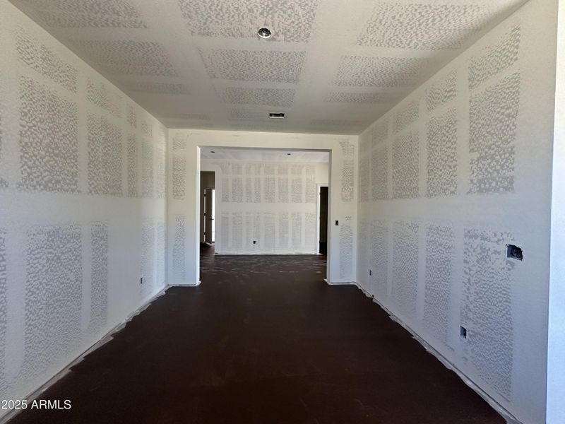 0012- Dining 0012- Dining