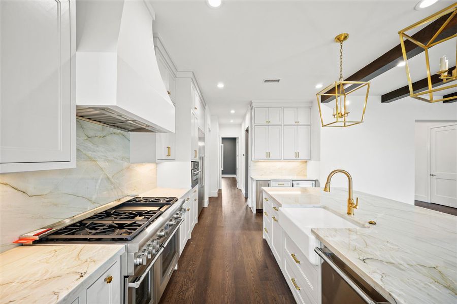 Similar Completed Design by Builder: Kitchen Similar Completed Design by Builder: Kitchen