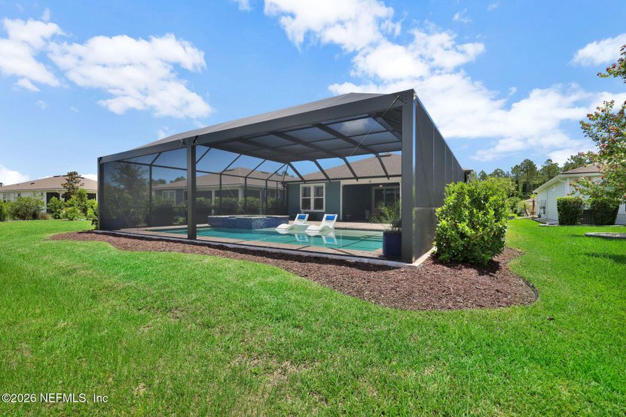 Exterior details and patio area of a home in , Ponte Vedra (Image 39).
