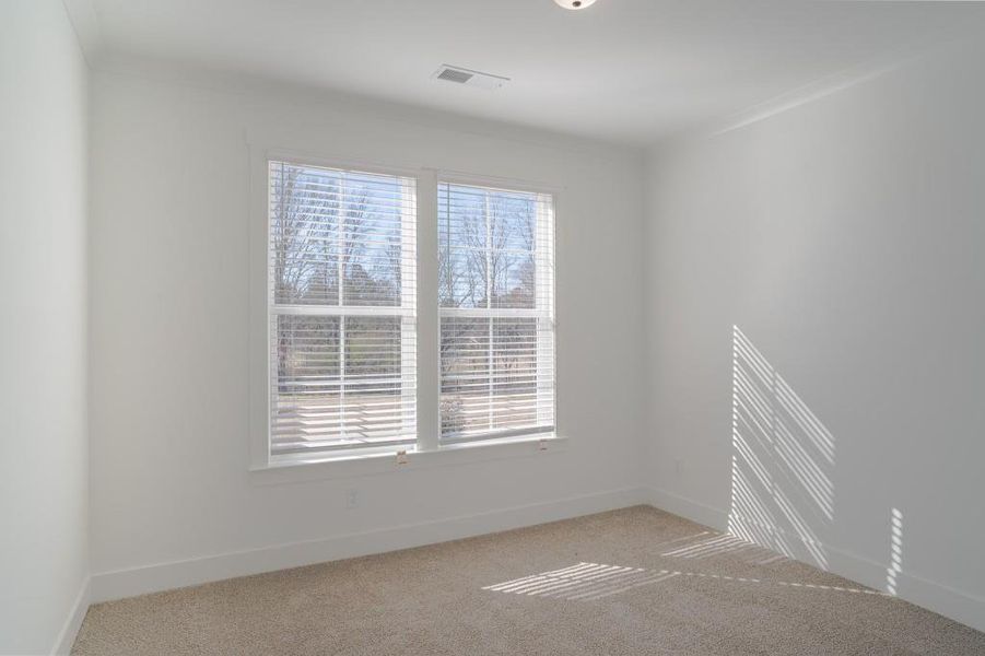 Spacious, unfurnished interior of a new home in Magnolia Ridge, Monroe (Image 30).