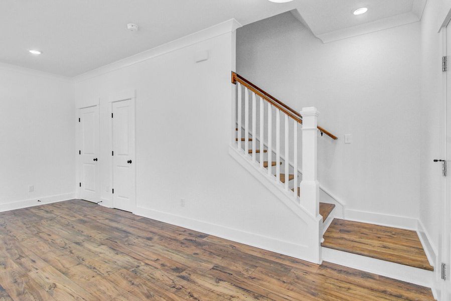 Spacious, unfurnished interior of a new home in , Charleston (Image 33).