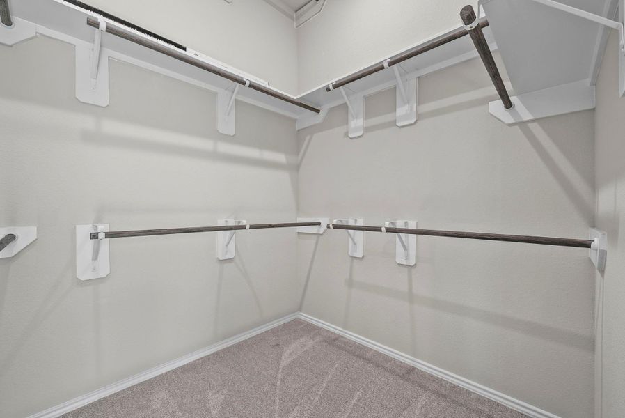 Spacious, unfurnished interior of a new home in The Trails, New Caney (Image 14).