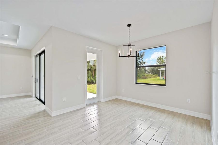 Spacious, unfurnished interior of a new home in , Port Charlotte (Image 29).