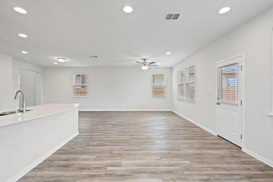 Photos are of a completed model of the same floor plan and are for illustrative purposes only. Actual home is under construction and design selections, materials, and features may differ. Confirm final specifications with the New Home Consultant.