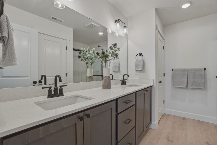 Representative furnished interior of a home built from the McKenzie by MonteVista Homes in Feather Ridge, Redmond (Image 6). Representative furnished interior of a home built from the McKenzie by MonteVista Homes in Feather Ridge, Redmond (Image 6).