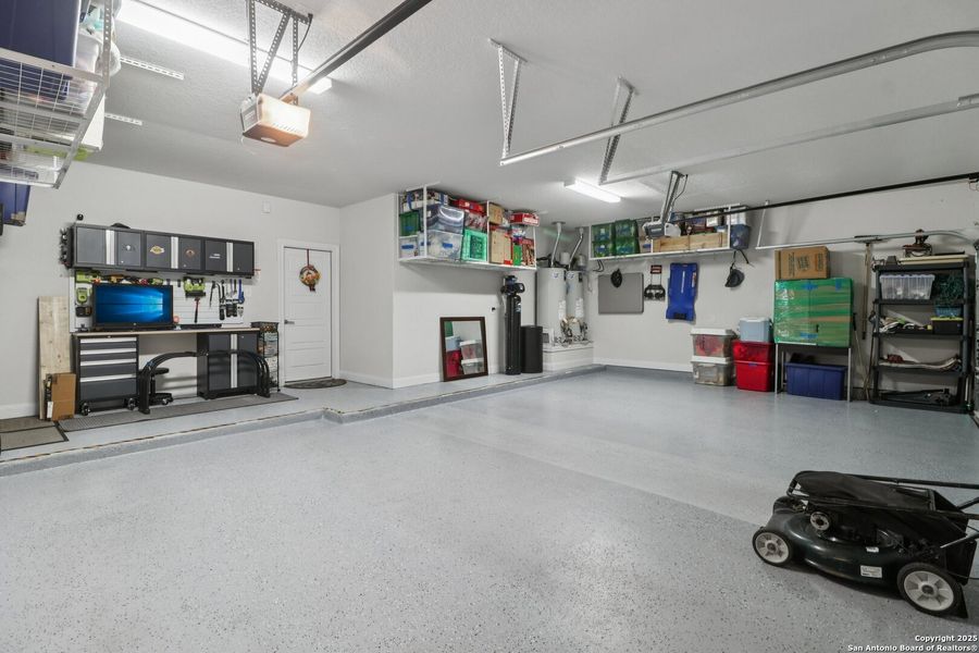 Community amenities in Stillwater Ranch, San Antonio (Image 33).