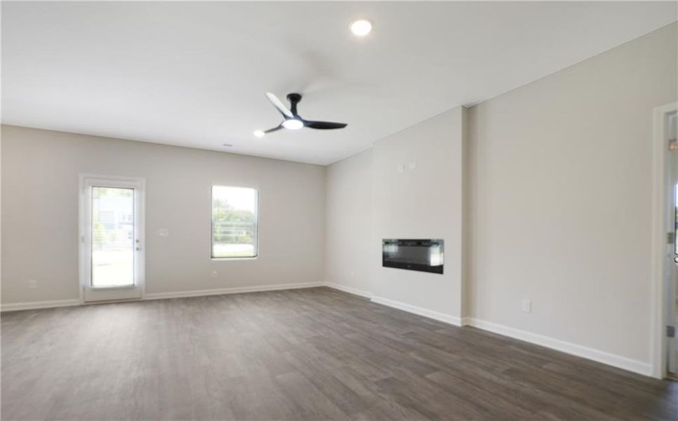 Spacious, unfurnished interior of a new home in Conner Springs, Social Circle (Image 18).