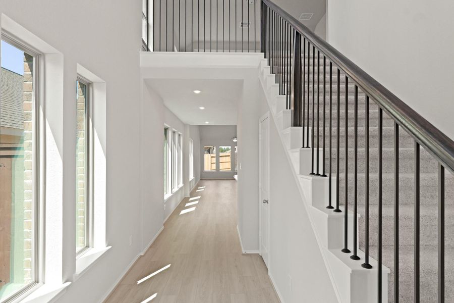 Spacious, unfurnished interior of a new home in The Trails, New Caney (Image 30). Spacious, unfurnished interior of a new home in The Trails, New Caney (Image 30).