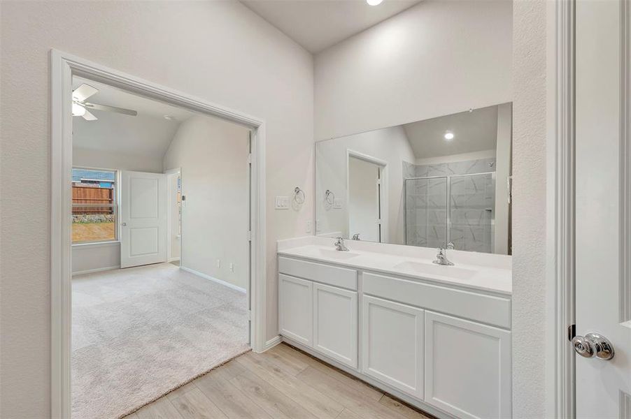 Furnished interior view inside a new home in Meadow Park, Ponder (Image 6). Furnished interior view inside a new home in Meadow Park, Ponder (Image 6).