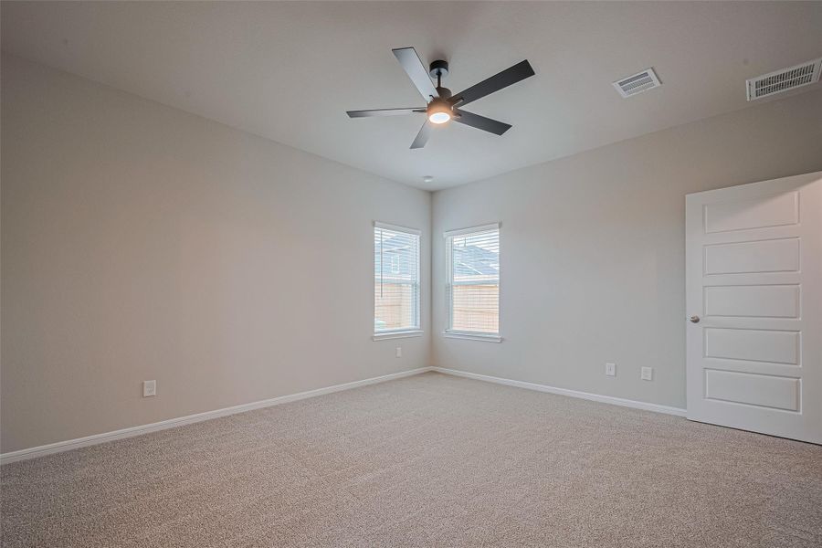 Spacious, unfurnished interior of a new home in La Segarra, Brookshire (Image 37). Spacious, unfurnished interior of a new home in La Segarra, Brookshire (Image 37).