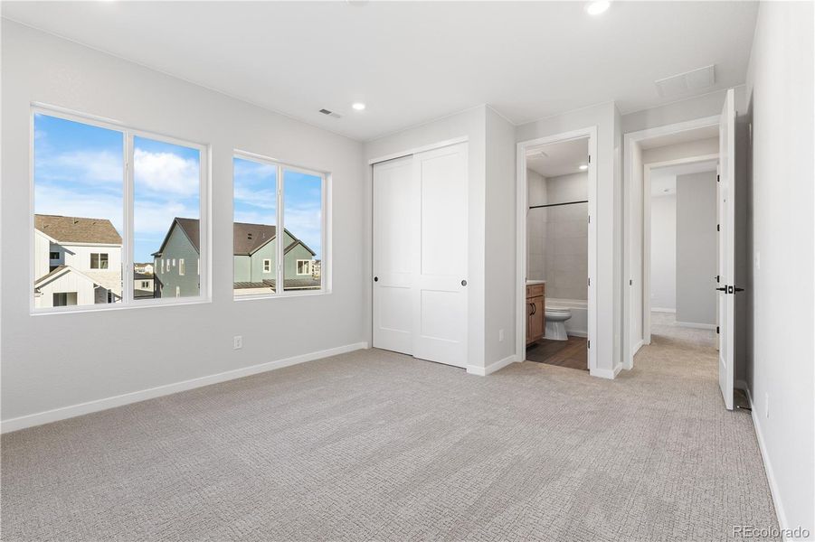 Spacious, unfurnished interior of a new home in Portrait at The Canyons, Castle Pines (Image 26).