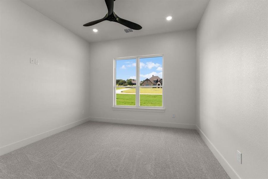 Spacious, unfurnished interior of a new home in , Springtown (Image 12).