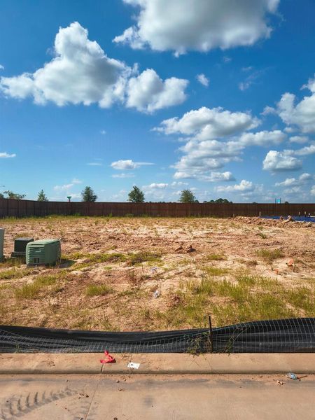 Site preparation for new homesites in Ridgeland Hills, Willis (Image 29).