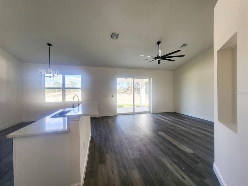 Spacious, unfurnished interior of a new home in , Dunnellon (Image 37).