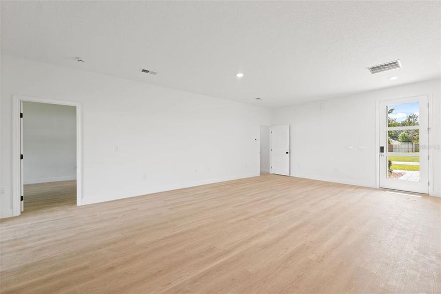 Spacious, unfurnished interior of a new home in , Ocala (Image 27). Spacious, unfurnished interior of a new home in , Ocala (Image 27).