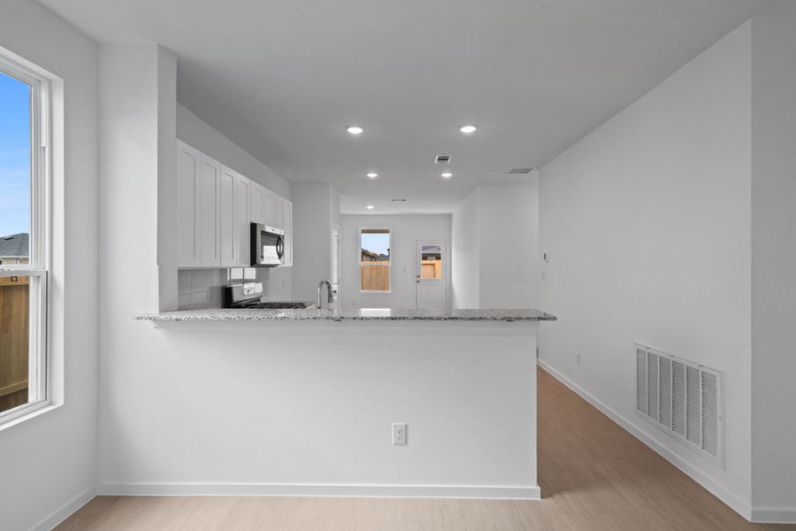 Furnished interior view inside a new home in Montgomery Bend, Montgomery (Image 5).