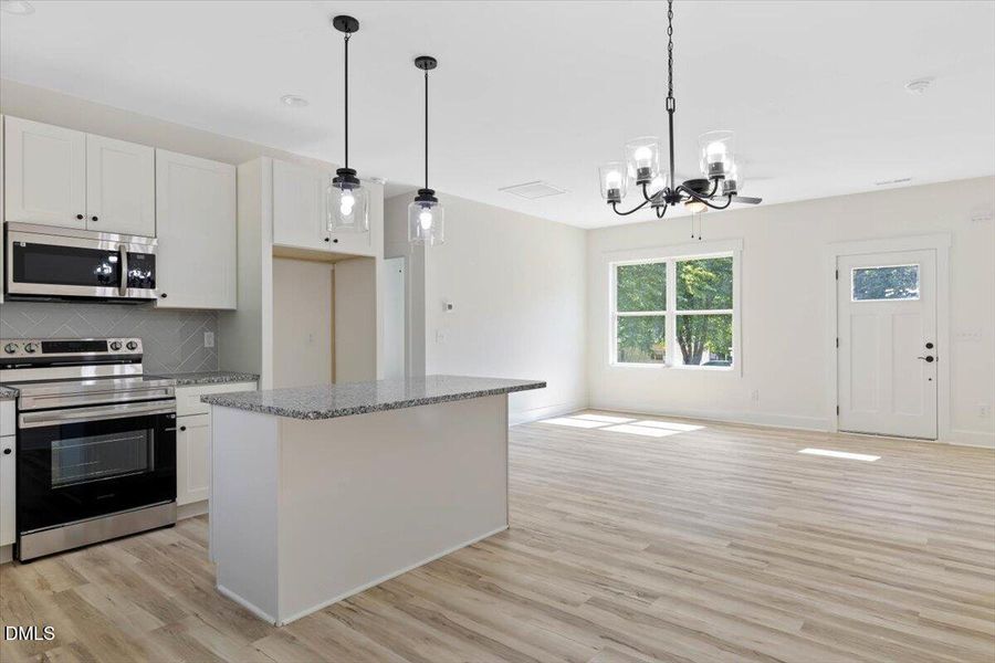 Copy of 12-303 N Willow -12 Copy of 12-303 N Willow -12