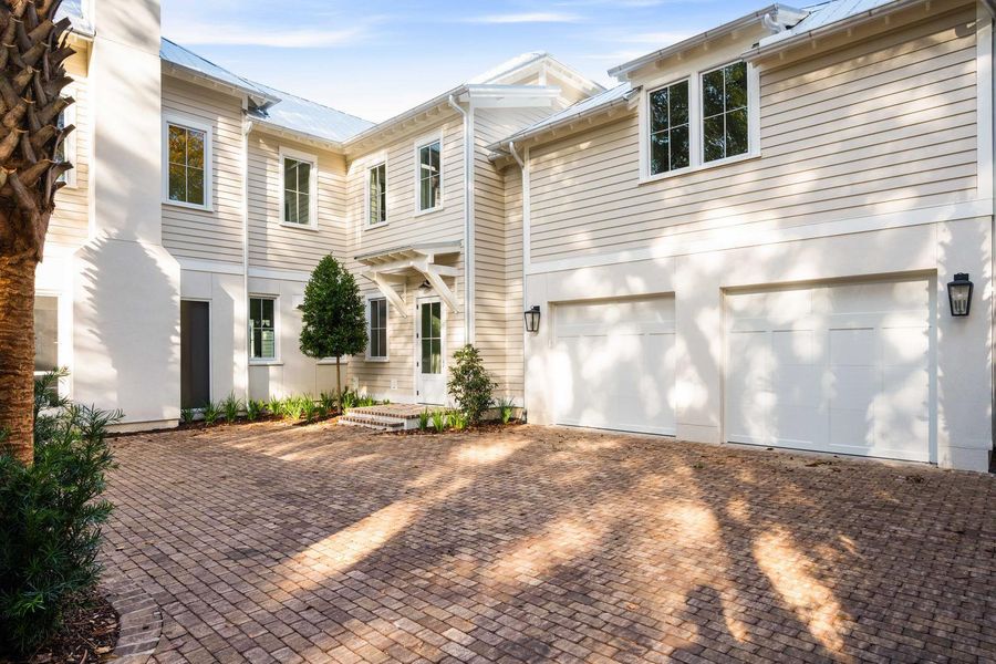 Exterior details and patio area of a home in , Mount Pleasant (Image 33).