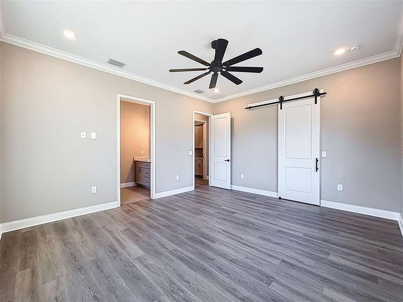 Spacious, unfurnished interior of a new home in , Lakeland (Image 53).