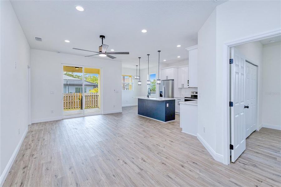 Image 35 of a home in .