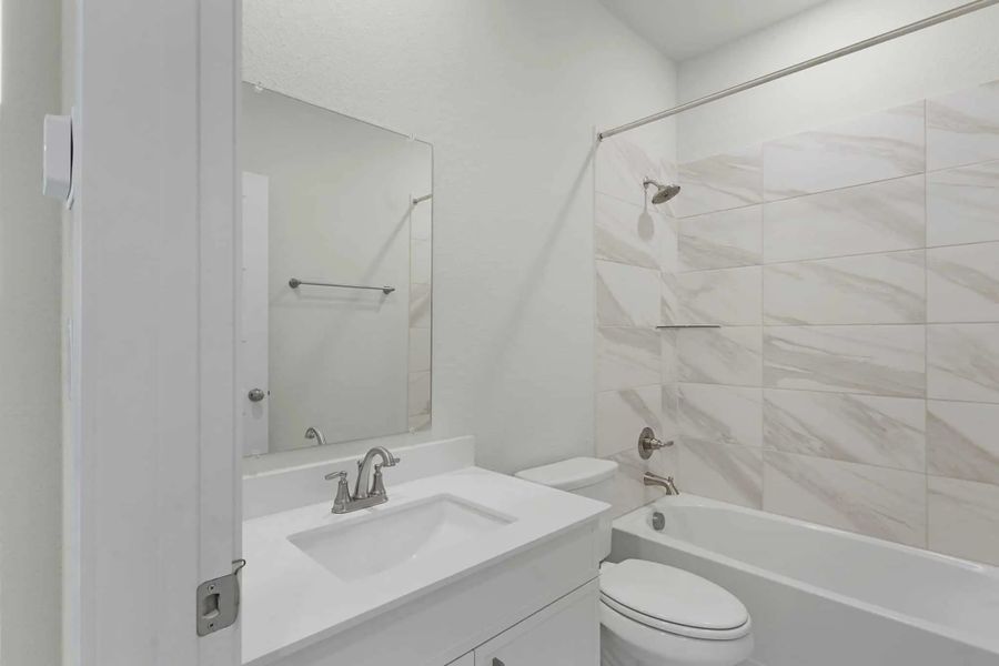 Furnished interior view inside a new home in Nolina, Georgetown (Image 9).