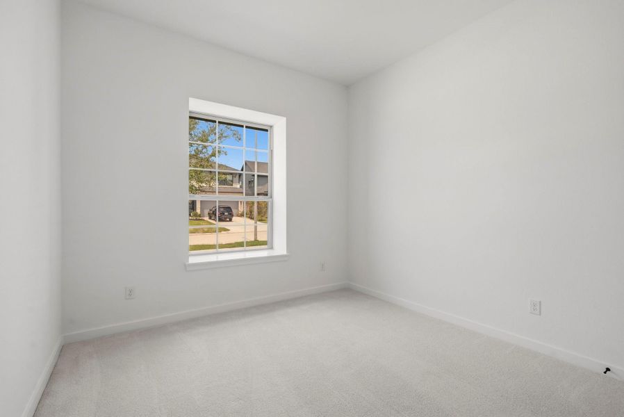 Spacious, unfurnished interior of a new home in , Katy (Image 6).