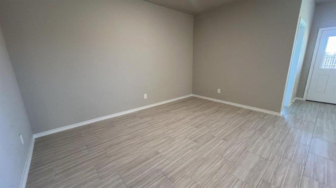 Spacious, unfurnished interior of a new home in Rosewood at Beltmill, Fort Worth (Image 10). Spacious, unfurnished interior of a new home in Rosewood at Beltmill, Fort Worth (Image 10).