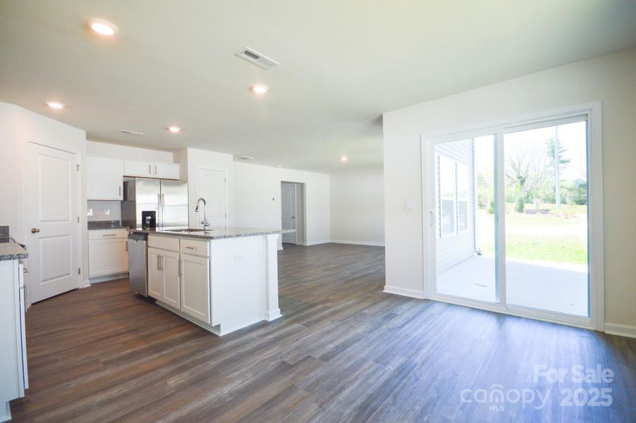 Photos are representative Photos are representative