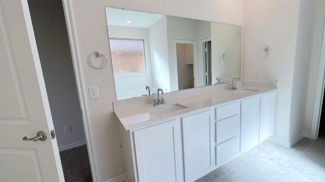 Furnished interior view inside a new home in Lakewood Trails, Forney (Image 7).