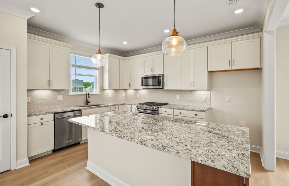 Beautiful Open Kitchen with Island