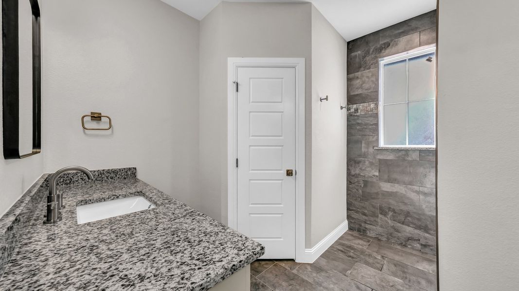 Image 72 representing the Clementine by Zeal Home Builders in Saddle Crest Estates, Weatherford, TX.