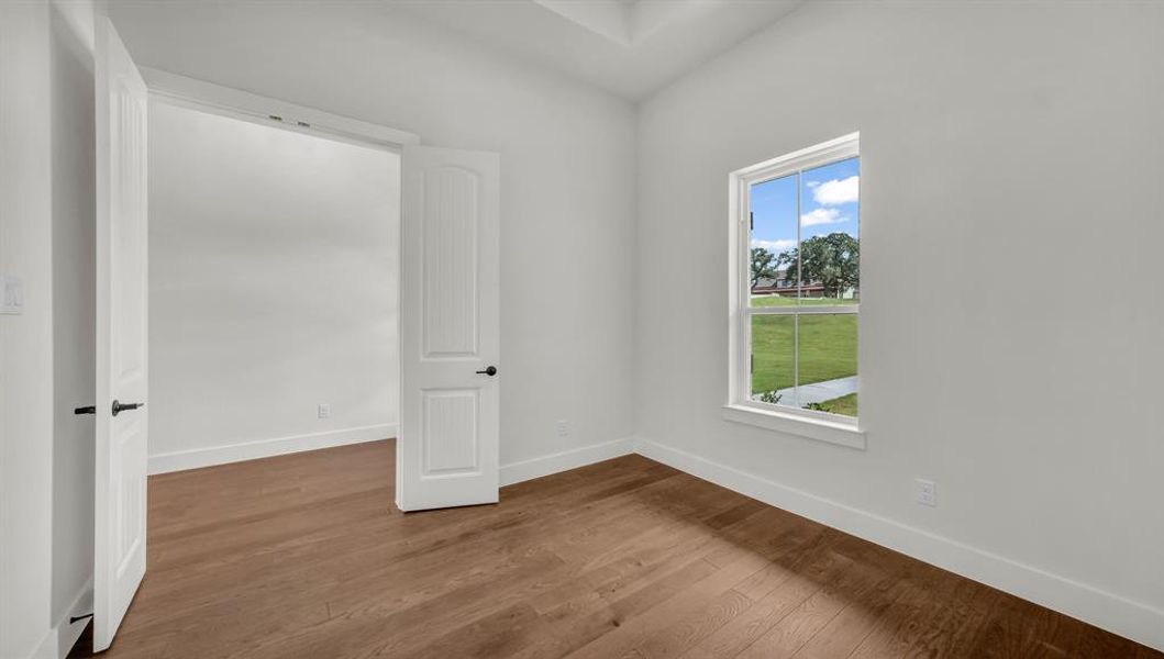 Spacious, unfurnished interior of a new home in Woodland Lakes, Weatherford (Image 36). Spacious, unfurnished interior of a new home in Woodland Lakes, Weatherford (Image 36).