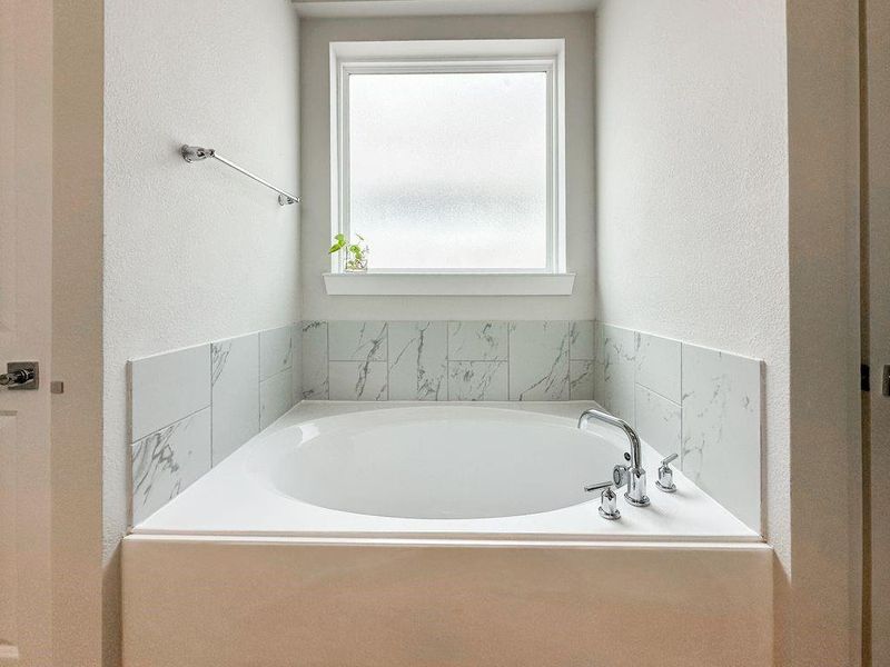 Bath tub Bath tub