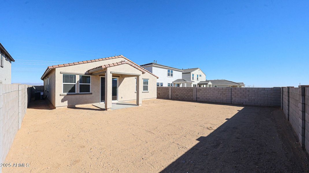 28_Home-for-sale_Surprise_AZ_Century-Com
