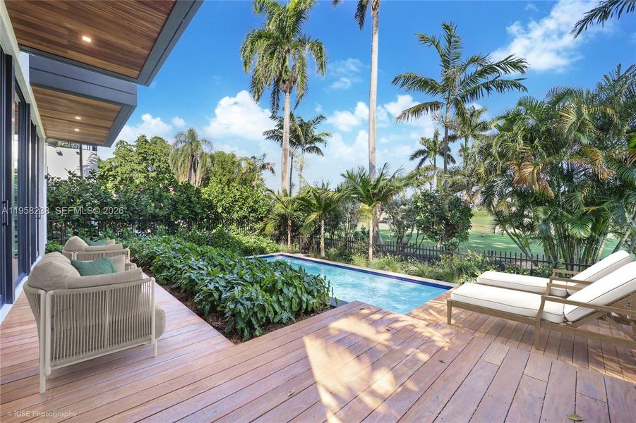 Exterior details and patio area of a home in , Miami Beach (Image 23).